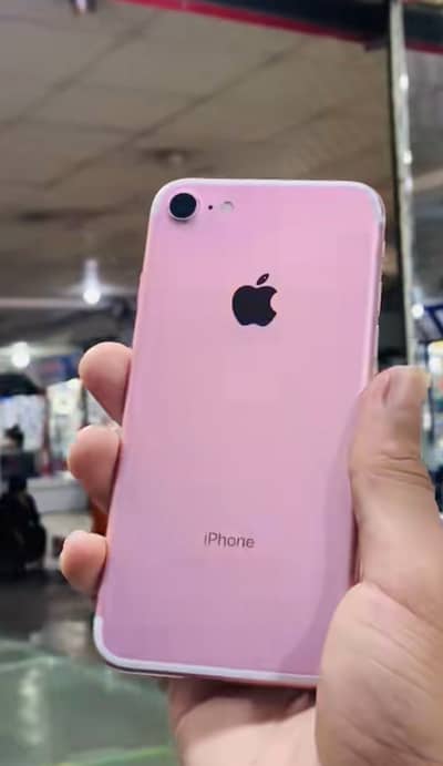 Apple iPhone 7 128 gb for sale