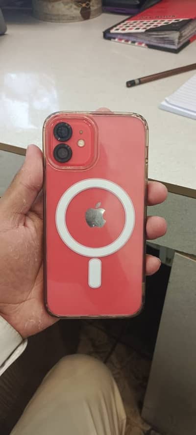 Apple iPhone 12