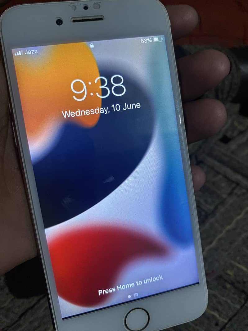 Apple iPhone 7 1