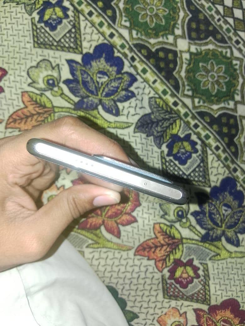 Infinix Zero 30 6