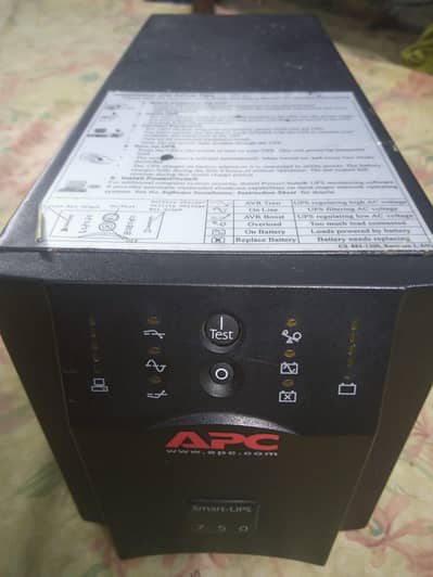 Apc 750va 03212460413