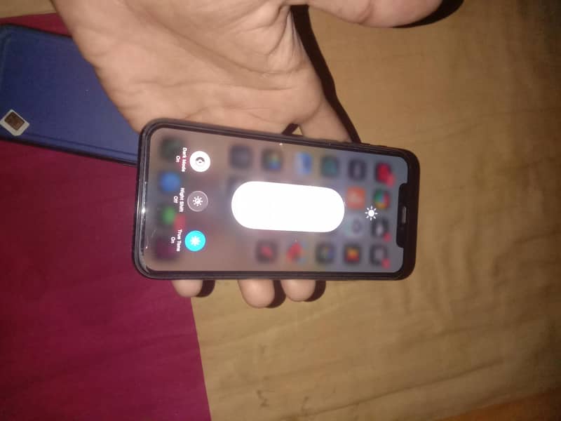 Apple iPhone 11 Pro 11