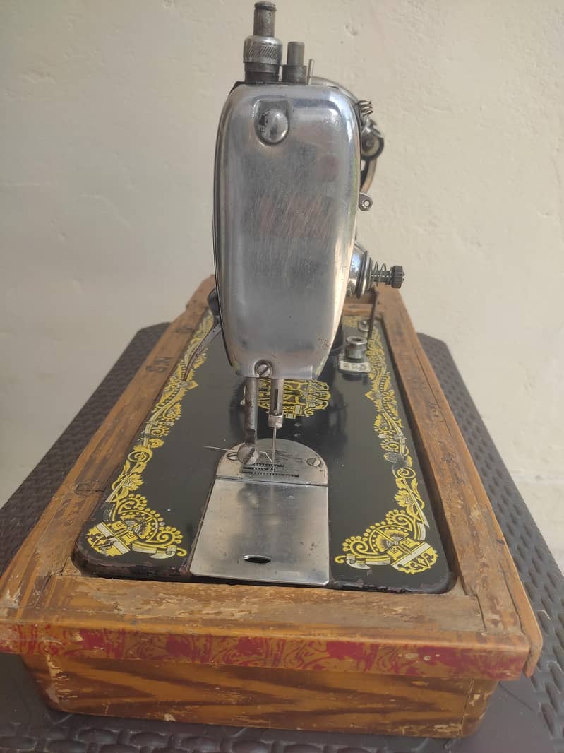 sewing  Machine 1