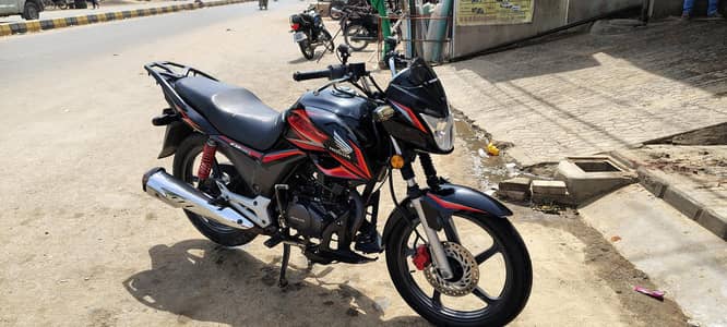 HONDA CB150F