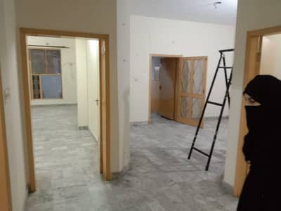 3 Marla 2nd floor 3 bedroom in zeent BLK AIT