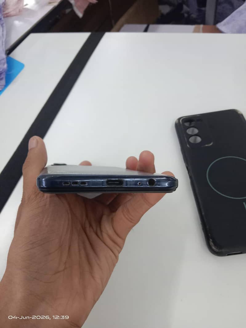 Tecno Camon 18P 6