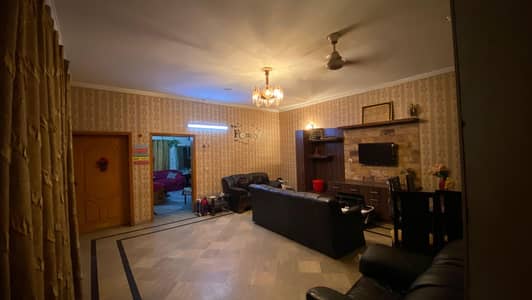 12 Marla Single Storey Used House 50 Fit Road Near Velencia Society