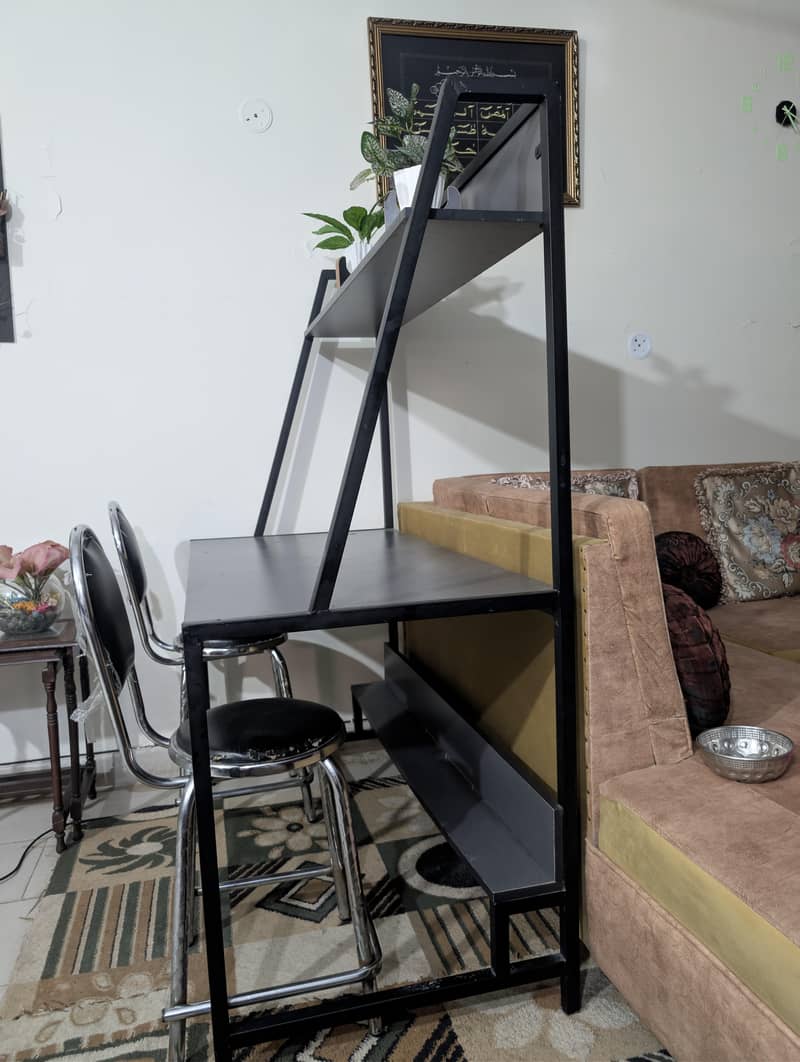 computer table 3