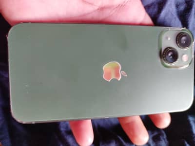 Apple iPhone 13