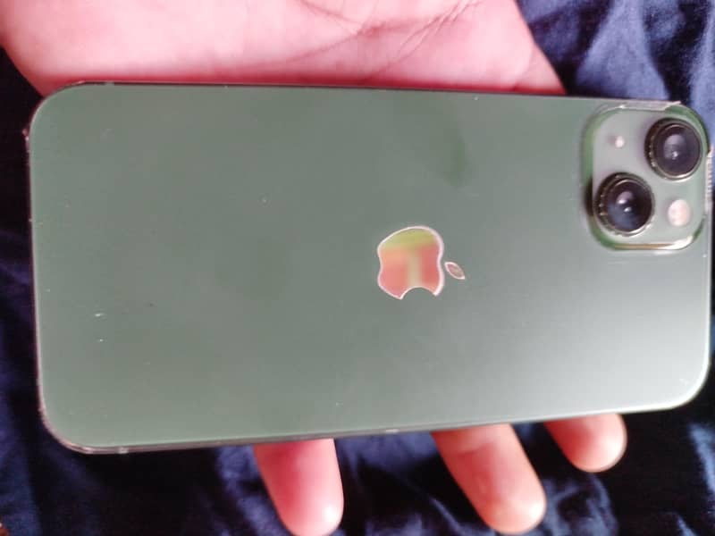 Apple iPhone 13 0