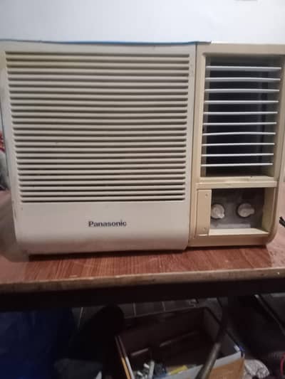 0.75 ton ac good condition orignal gas h no fault