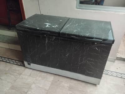 Waves Freezer for Sale