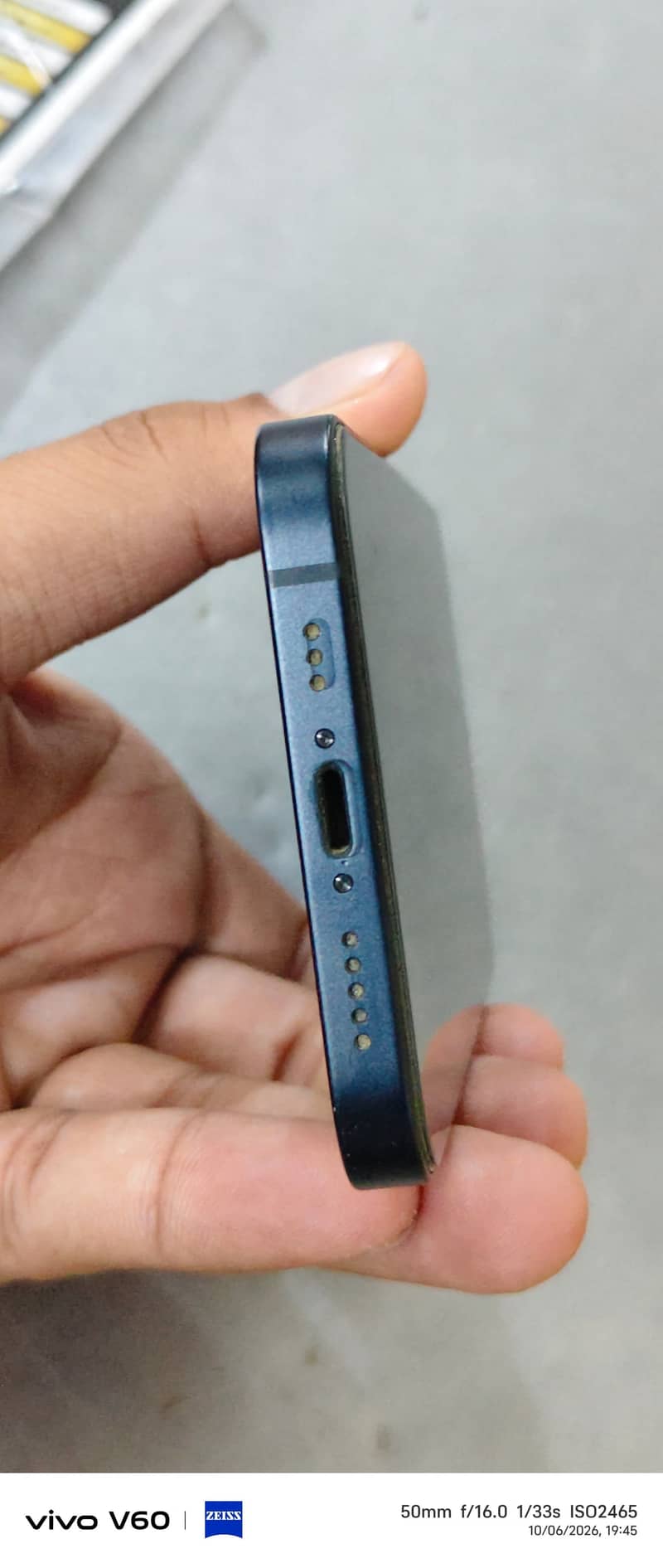 Apple iPhone 12 2