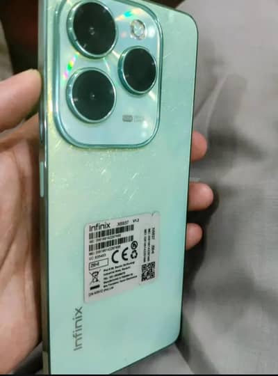 Infinix Hot 40 Pro