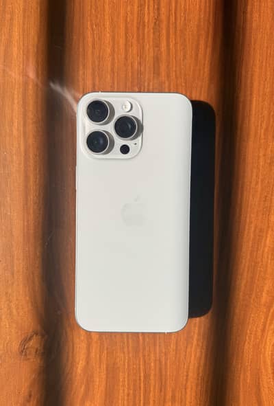 Apple iPhone 15 Pro Max