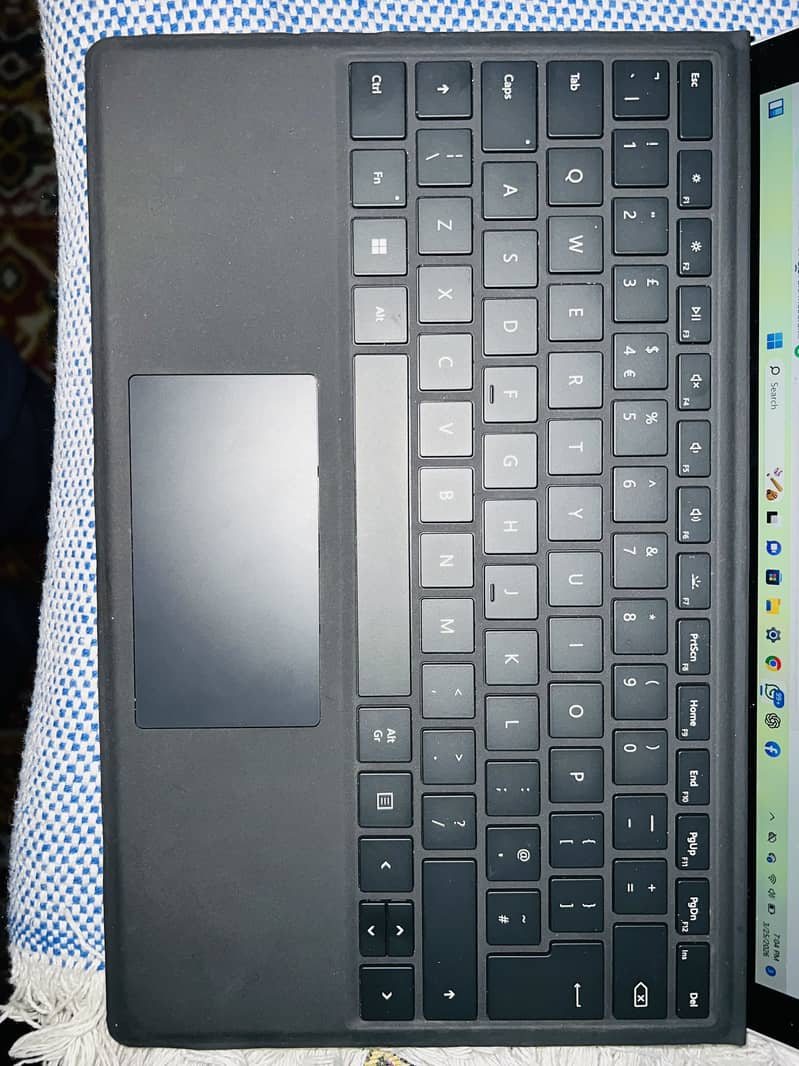 Microsoft surface pro 5 2