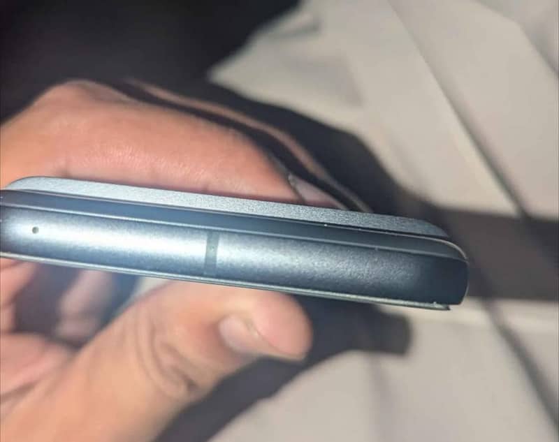 Google Pixel 8 3