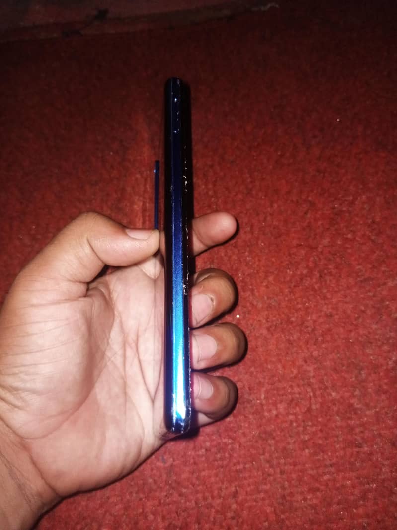 Sharp Aquos R5G 2