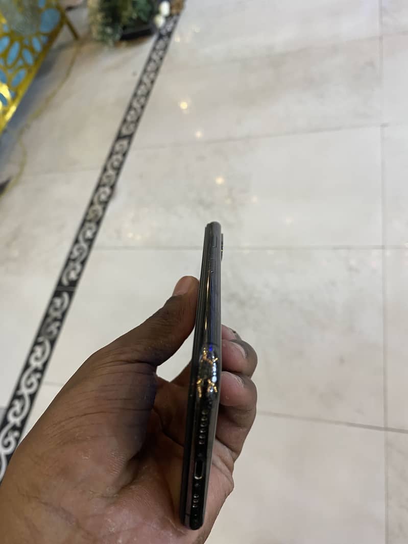 iPhone XS 2