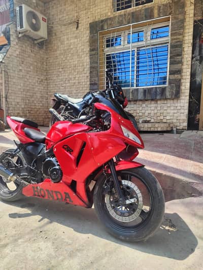 honda CBR 250 RRR