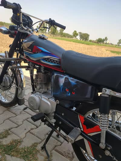 24 Model Honda 125 Lush Condition