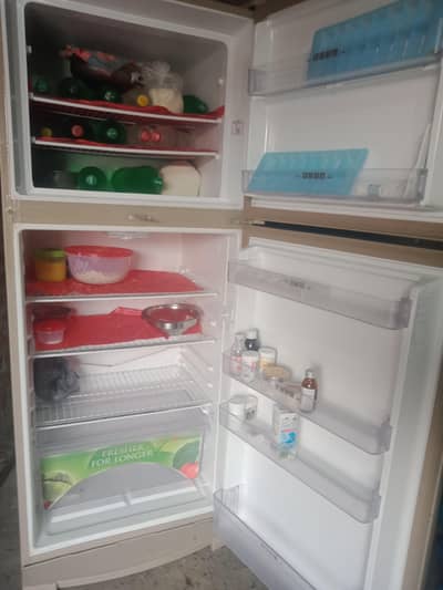 dawlance refrigerator new condition