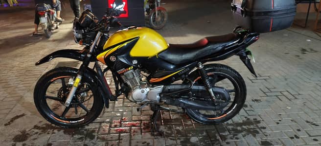 Yamaha ybr g