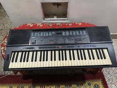 YAMAHA PSR-500 Professional Keyboard [IMPORTED)