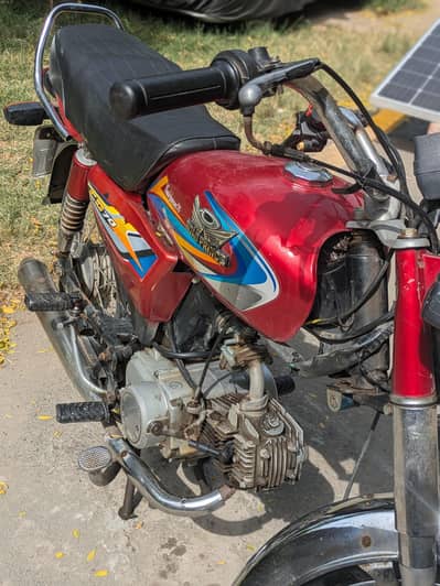 Road Prince 70cc / 2021 / urgent Sale / condition 10 by 10