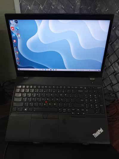 Lenovo T570 | i5 6th Generation | 8gb DDR4 Ram | 128gb NVME SSD.