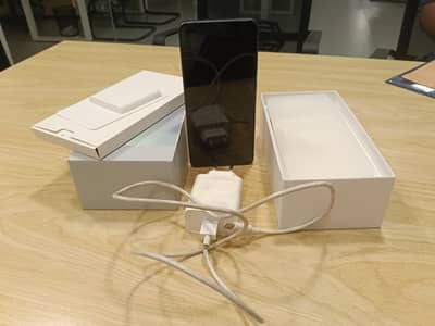 OPPO Reno11 F 5G condition 10/10