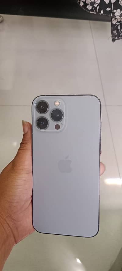 Apple iPhone 13 Pro Max 512GB 94% battery Health