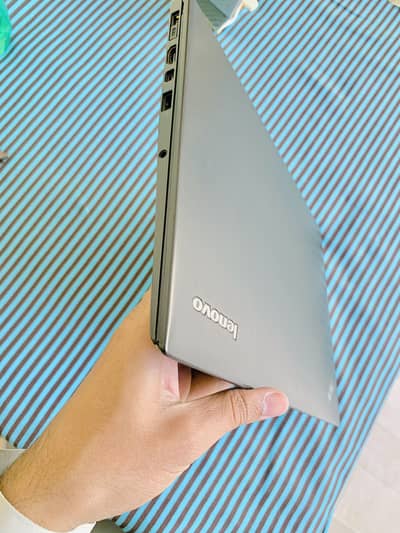Lenovo ThinkPad X1 Carbon (4th Gen)