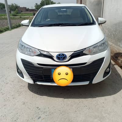 Toyota Yaris ATIV Manual 2022
