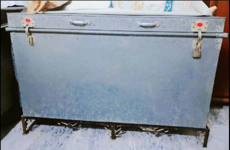 storage trunk