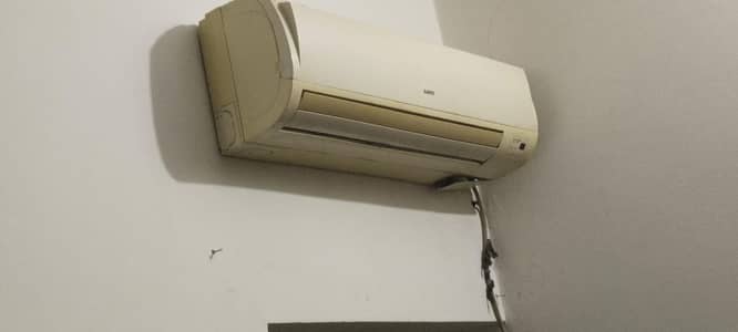 Sanyo Split Ac