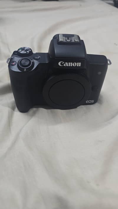 M50 mark ii ( body only)