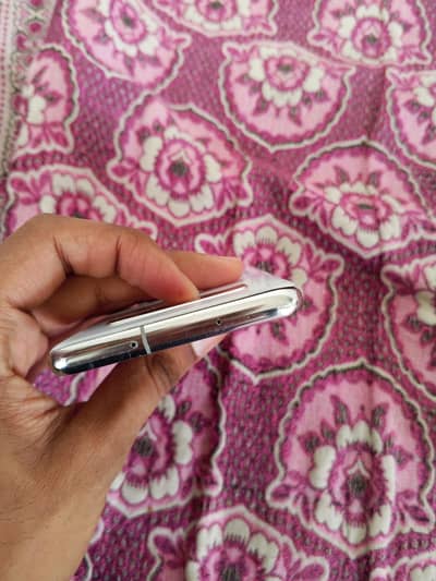 Samsung Mobile S10