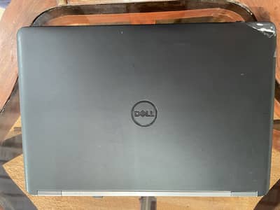 Dell latitude E7450 core i5 5th generation 8gb ddr3 ram 128gb ssd