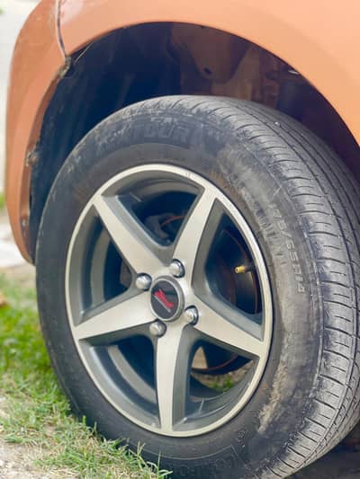 Daihatsu Boon 2015