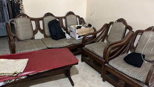 5 Seater Solid Wood Sofa Set with Center Table Good Condition