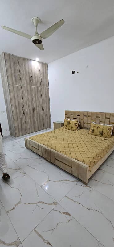 12marla upper portion available for rent in canal Garden lahore