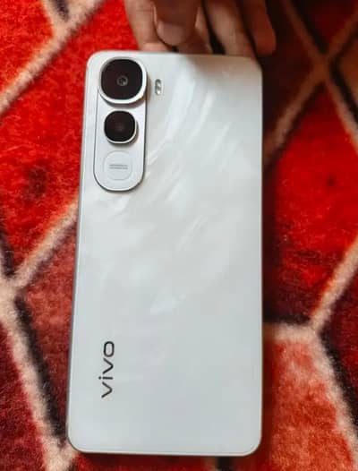 vivo y400
