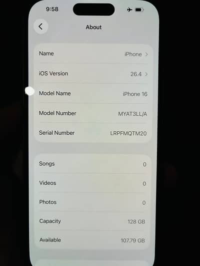 Apple iPhone 16