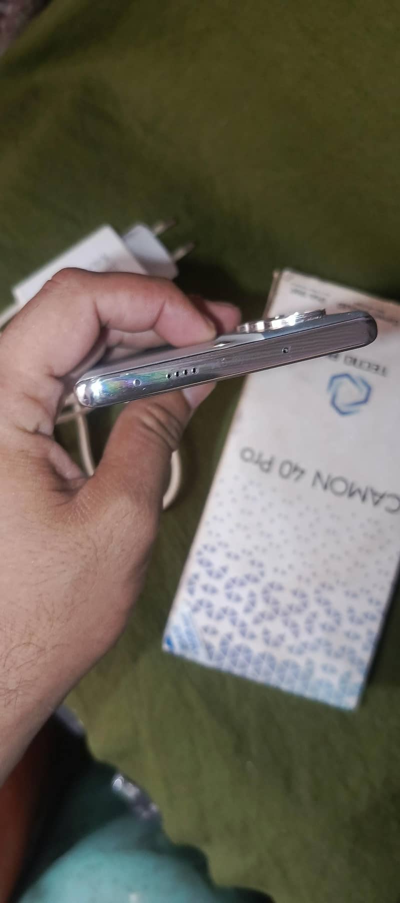 Tecno CAMON 40 Pro 4