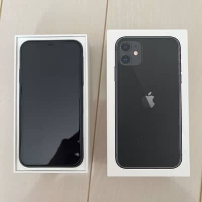 Apple iPhone 11. . only whtsapp voice on 0345-0400622