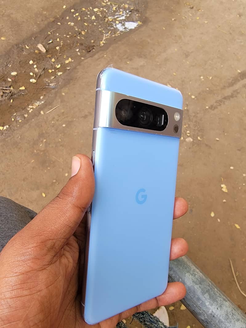 Google Pixel 8 Pro 1