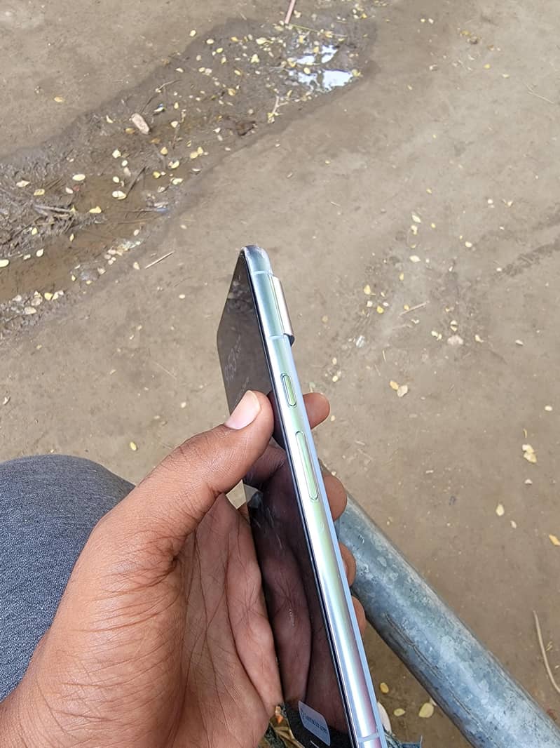 Google Pixel 8 Pro 3