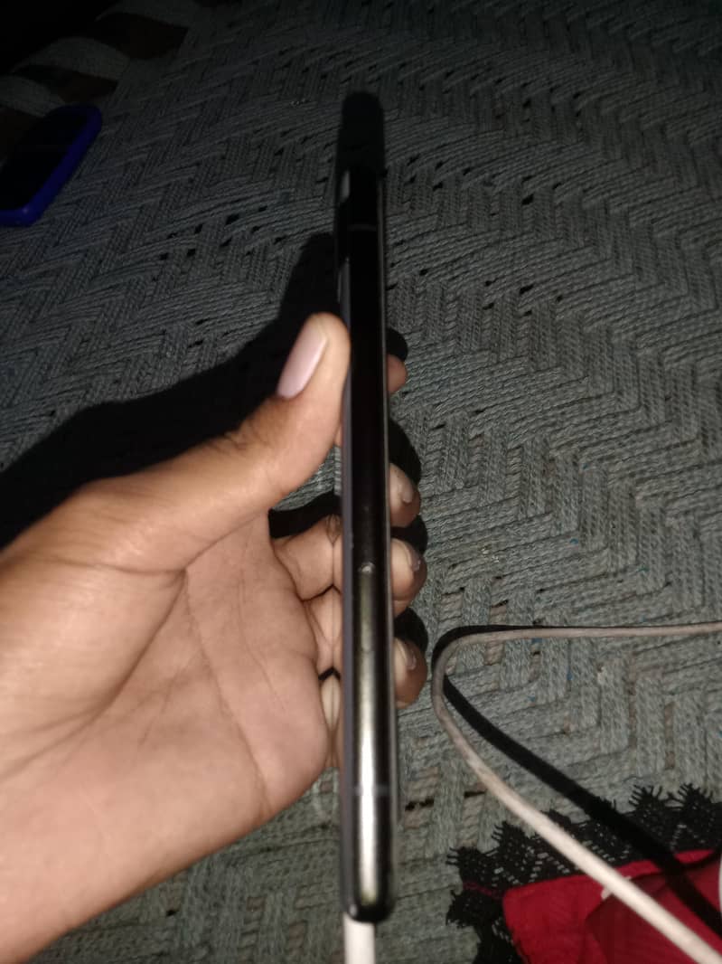 Google Pixel 6a 5