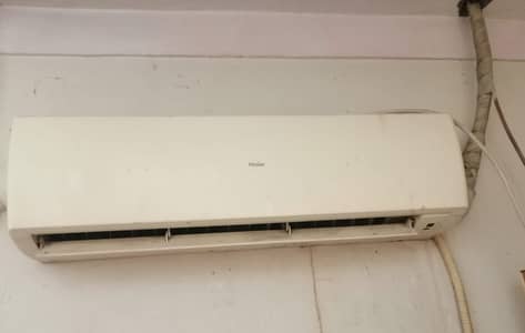 Haier 2 Ton AC Non-Inverter – Excellent Condition – Rs. 100,000